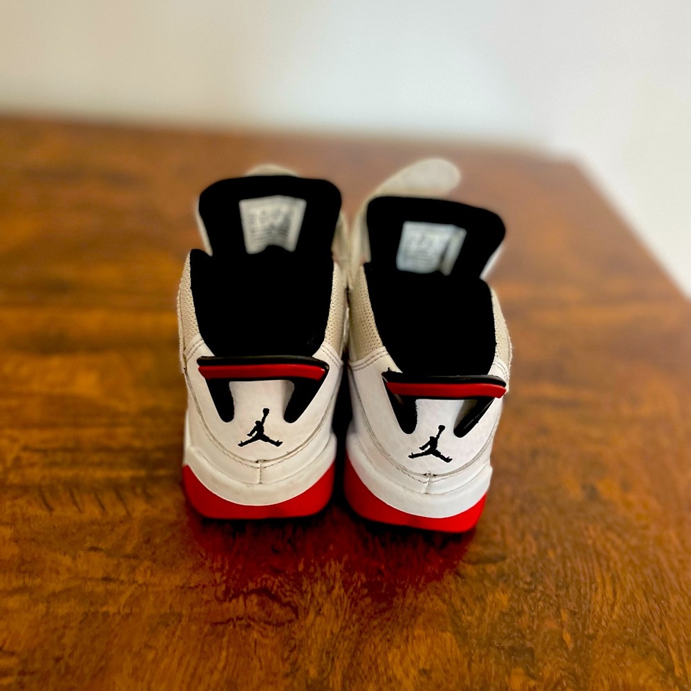 Jordan’s gently used